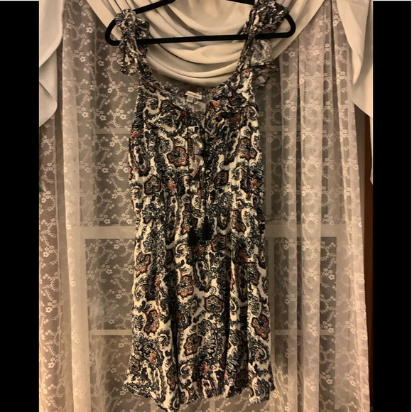 American Eagle Outfitters Dresses & Skirts - ❤️5 for $20❤️American Eagle Paisley Shoulder Summer Dress M